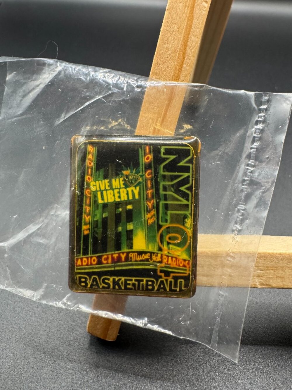 Vintage NY Liberty Give Me Liberty Radio City Music Hall Pin WNBA NYC Rare SGA